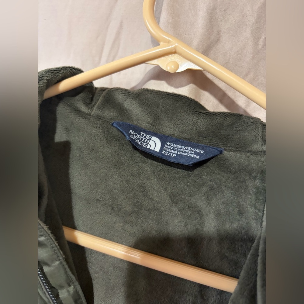 North face jacket - Picture 3 of 4